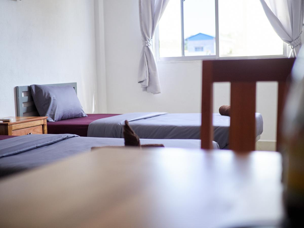 Sevenstars Hostel 시아누크빌 외부 사진