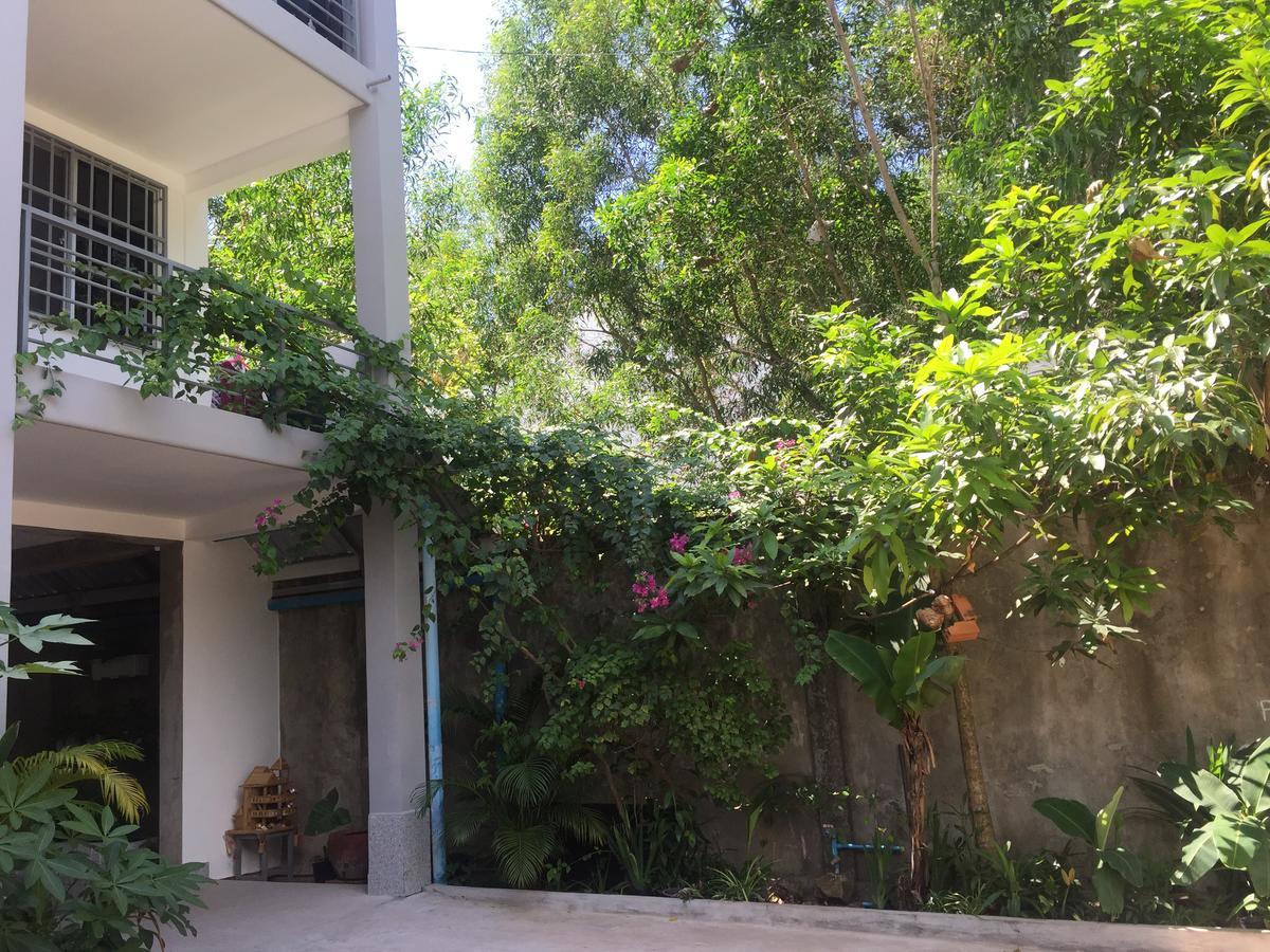 Sevenstars Hostel 시아누크빌 외부 사진