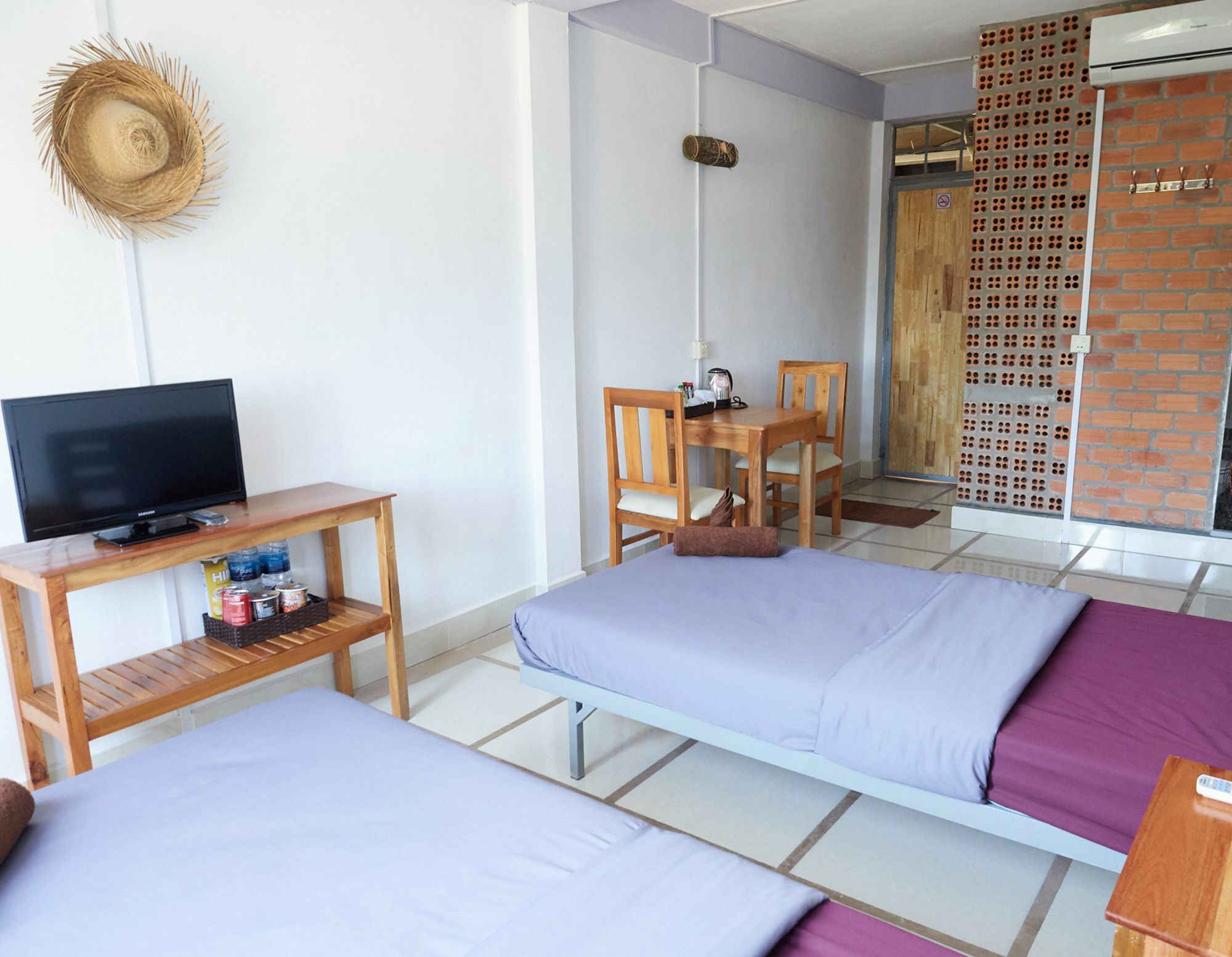 Sevenstars Hostel 시아누크빌 외부 사진
